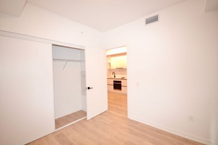 For Lease - 10 Graphophone Grove Unit# 2304, Toronto, Ontario - Photo 5