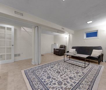 For Lease - 138 Springhead Garden Avenue, Toronto, Ontario - Photo 2