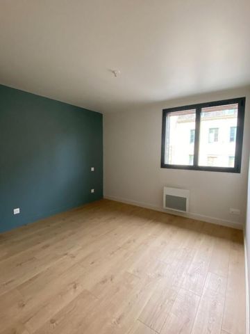 Location Maison 4 pièces 126m² ST BRIEUC 22000 - Photo 3
