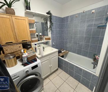 Location Appartement 2 pièces ST SAULVE 59880 - Photo 6