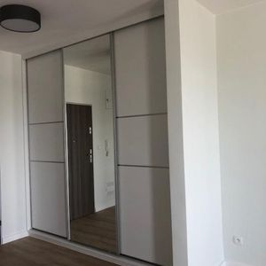 Mieszkanie na wynajem – Ostrów Wielkopolski, Kolorowa - Zdjęcie 2