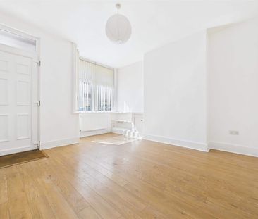 Bow Street, Rugeley - Photo 6