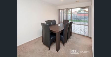 Well presented home in convenient location - Photo 3