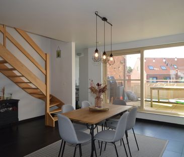 Ruim duplexapp. 4 slpk., & een netto bew. opp van +/- 140m² - Photo 2