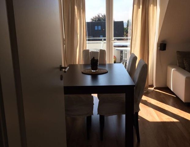 Mietwohnung OG mit 102m², 725€ Kalt + NK - Foto 1