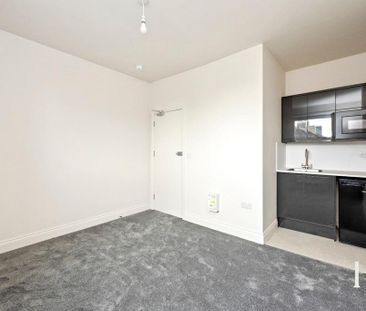 Studio to rent - Photo 4