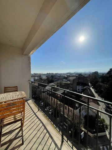 Location Appartement 3 pièces 72m² - Photo 4