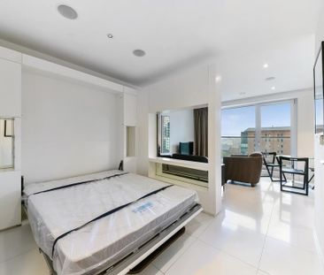 Studio to rent - Photo 5