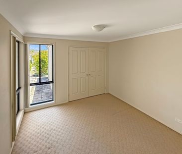 THE IDEAL FAMILY HOME IN SOUGHT-AFTER WARNERS BAY - Photo 5