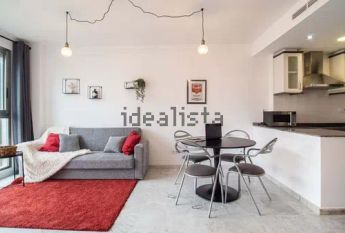 Alquiler de estudio en Calle Cortés Valencianas, 43