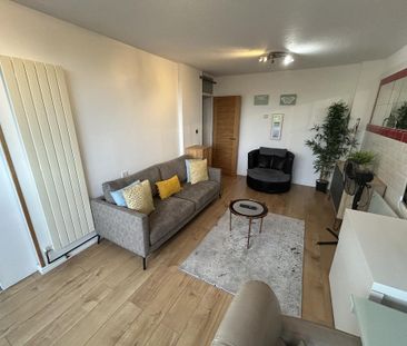 1 bedroom apartment to rent - Photo 2