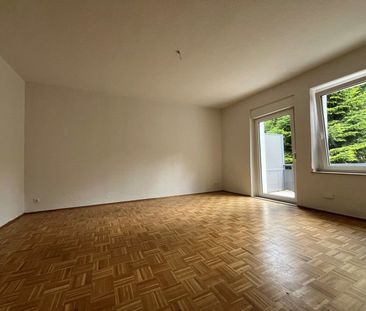 Gemütliches Wohnen: renovierte 2-Zimmer-Wohnung in ruhiger Lage! - Photo 2