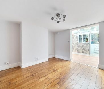 4 bedroom townhouse to rent - Photo 1
