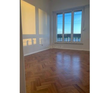 Algés, Lisbon - Photo 2