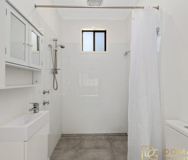 Relaxed Living in a Freshly Updated Home - Photo 5