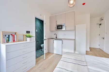 Studio to rent - Photo 3