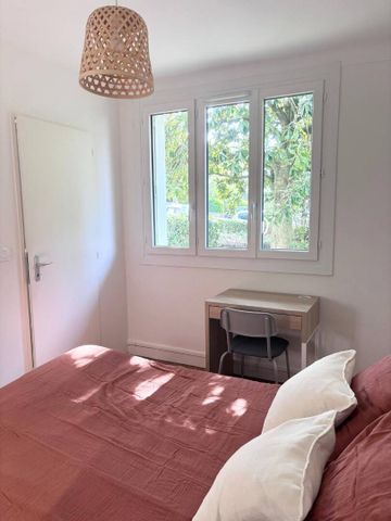 Logement meublé et lumineux - Tortière - Photo 5