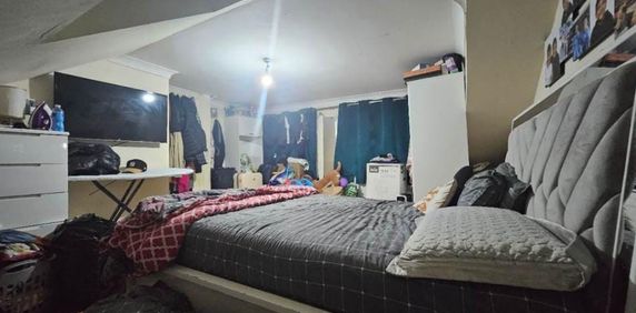 Room in a Shared House, Compton Avenue, E6 - Photo 2