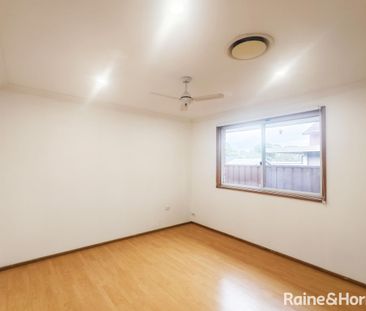 Right across the public school! - Photo 4