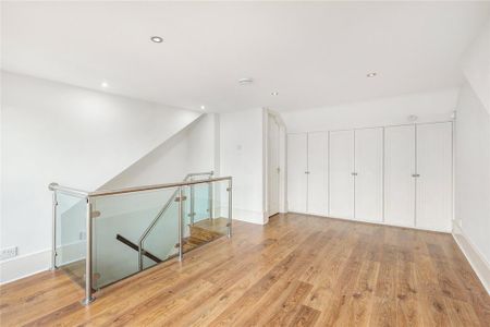 4 bedroom semi-detached house to rent - Photo 4