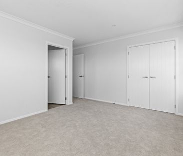 Welcome to your new home in Greenhill, one of Hamilton’s most covet... - Photo 6