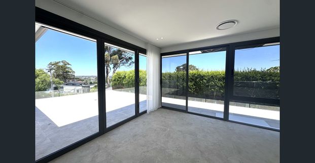 LUXURY NEWLY RENOVATED THREE-BEDROOM HOME WITH BREATHTAKING ELEVATED VIEWS - Photo 1