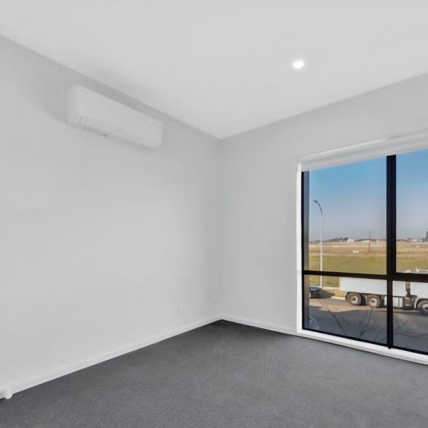 Donnybrook - Photo 1