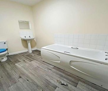 Bournemouth, BH1 - Photo 6