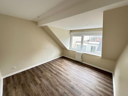 Lichtrijk appartement in Wevelgem - Photo 2