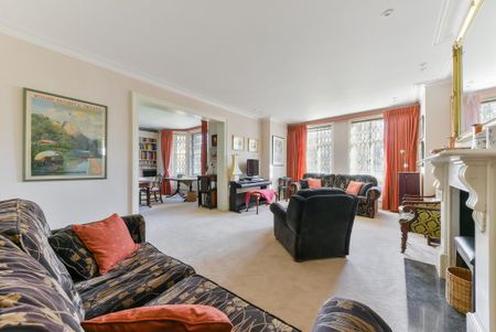 3 bedroom flat to rent - Photo 2