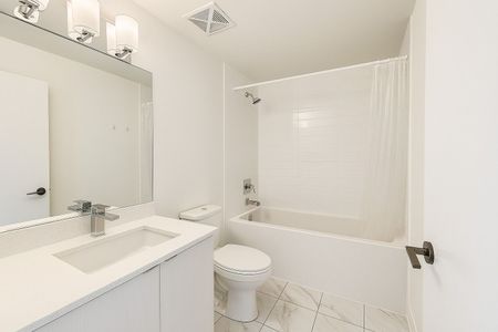 For Lease - 859 The Queensway N/A Unit# 205, Toronto, Ontario - Photo 3