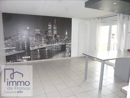 Appartement 4 pièces - 69120 Vaulx-en-Velin - Photo 2