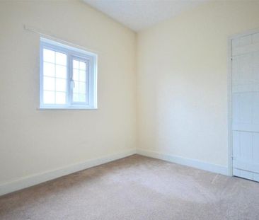 2 bedroom cottage to rent - Photo 6