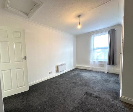 1 bedroom terraced house to rent - Photo 2