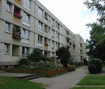 Demnächst frei! 3-Zimmer-Wohnung in Dortmund Scharnhorst - Photo 1
