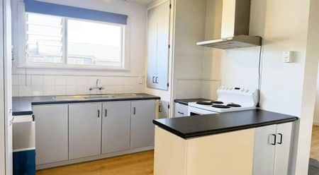 Family Friendly - Photo 4