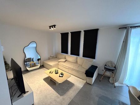 Prachtig nieuwbouwappartement met 2 slprs, terras en autostaanplaats! - Photo 5