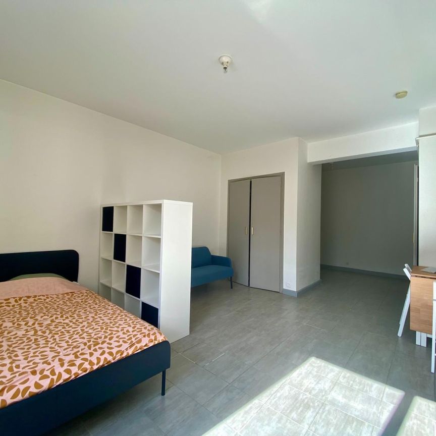 « AVIGNON IM STUDIO MEUBLE 41.03M² » - Photo 1