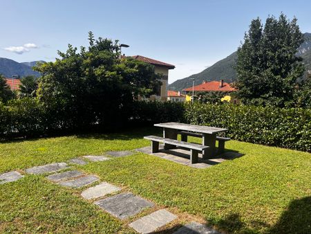 LUMINOUS 2.5-ROOM APARTMENT FOR RENT IN RECENTLY RENOVATED BUILDING - Photo 4