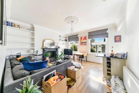 2 bedroom flat to rent - Photo 3