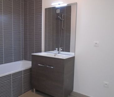 Location Appartement 2 pièces 40m² VILLENAVE D ORNON 33140 - Photo 2