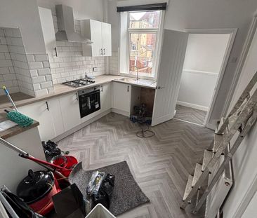 Newly Refurbished 2-Bedroom Home | Sought-After South Hindley Locat... - Photo 5