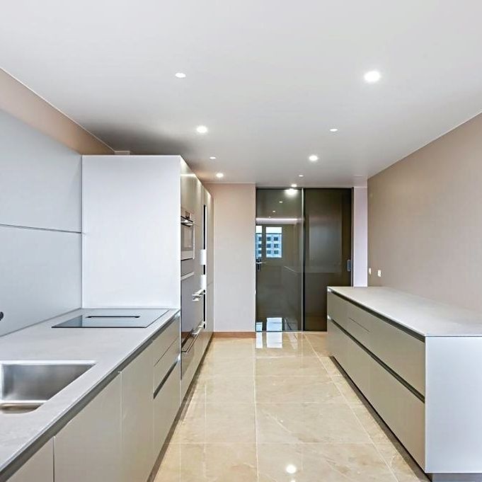 Appartement d’exception au cœur de Genève – Quartier du Bouchet - Photo 1