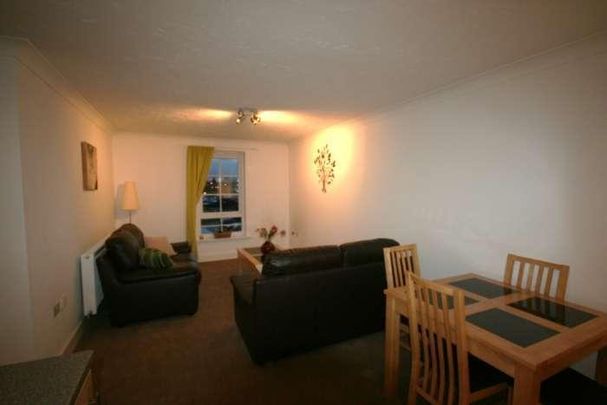 Elphins Drive, Wilderspool Park, Stockton Heath, WA4 - Photo 1