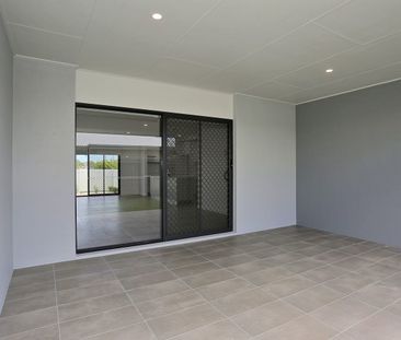 105 Davidson Street, Bargara, Qld 4670 - Photo 4