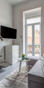 Budapest | Studio | spacious with balcony - Photo 4