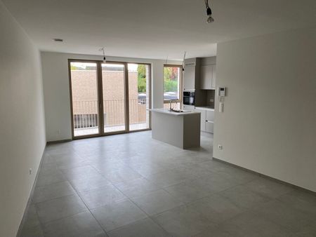 NIEUWBOUW !!! Ideaal gelegen appartement op de eerste verdieping in een kleine residentie. - Photo 5