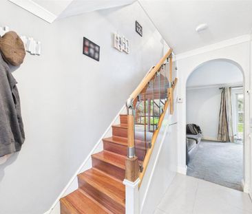 3 bedroom terraced house to rent - Photo 1