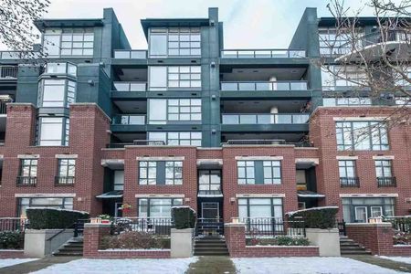 22** 12th Avenue W, Vancouver, BC V6K4T5 - Photo 3