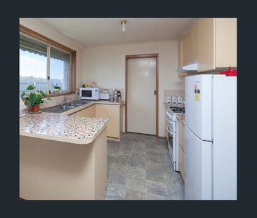 Perfect Location!!! - Photo 2